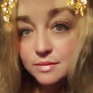 Meet your Posher, Mel